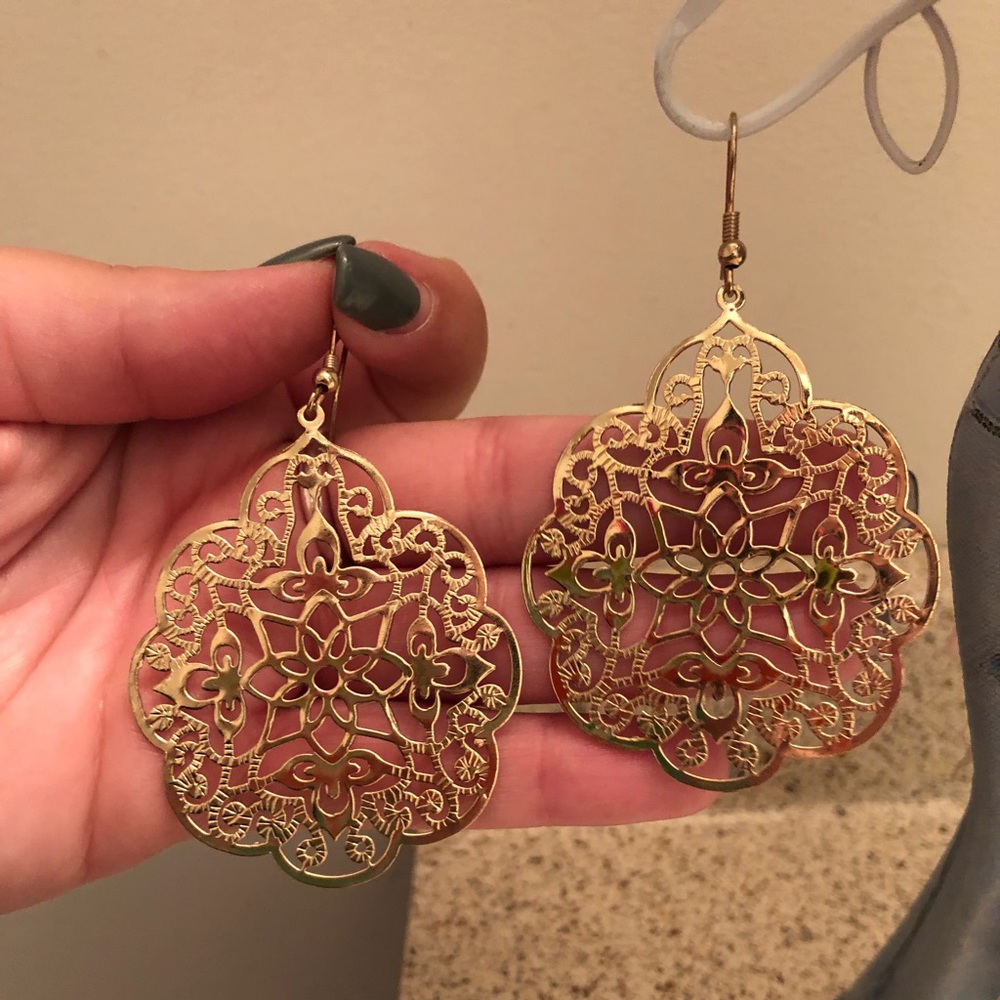 Gold earrings